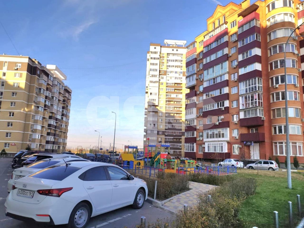Фото №3: 2-комнатная квартира 73 м² - Батайск, мкр. жилой комплекс Южный Берег, ул. Половинко, 280/2