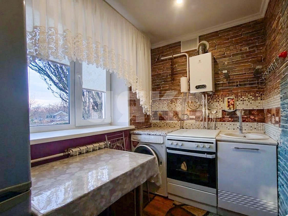 Фото №9: 3-комнатная квартира 50 м² - Батайск, ул. Максима Горького, 360