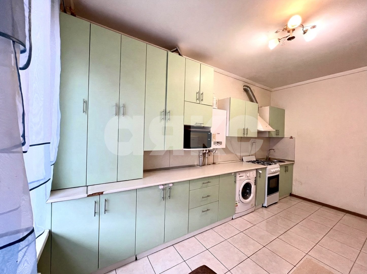 Фото №2: 1-комнатная квартира 40 м² - Батайск, мкр. жилой комплекс Новая Пальмира, ул. Ушинского, 59