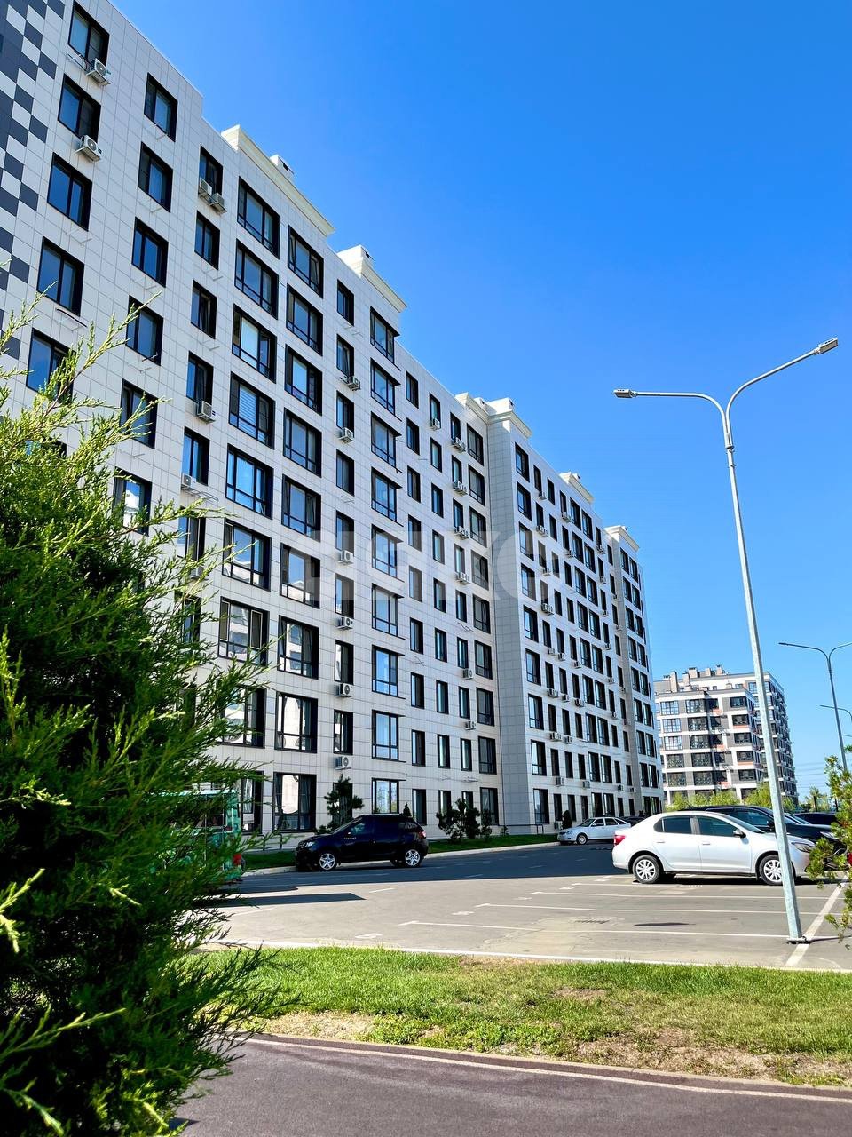 Фото №4: 2-комнатная квартира 54 м² - Батайск, мкр. жилой комплекс Комсомольский, ул. Комсомольская, 133к3