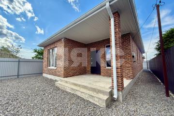 Фото №1: Дом 110 м² - Батайск, ул. Луначарского, 138А