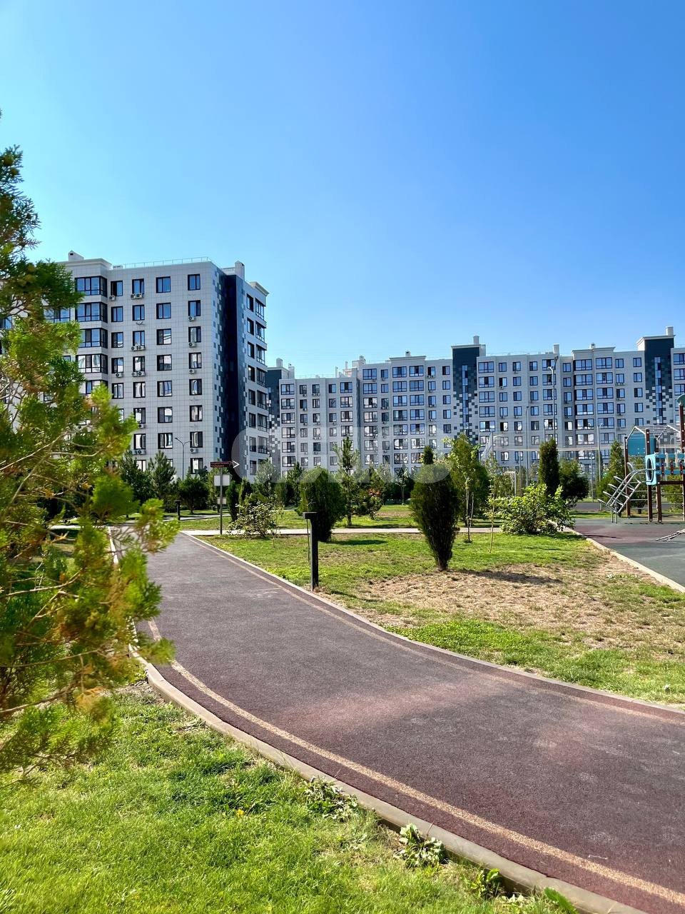 Фото №4: 1-комнатная квартира 40 м² - Батайск, мкр. жилой комплекс Комсомольский, ул. Комсомольская, 131Ак1