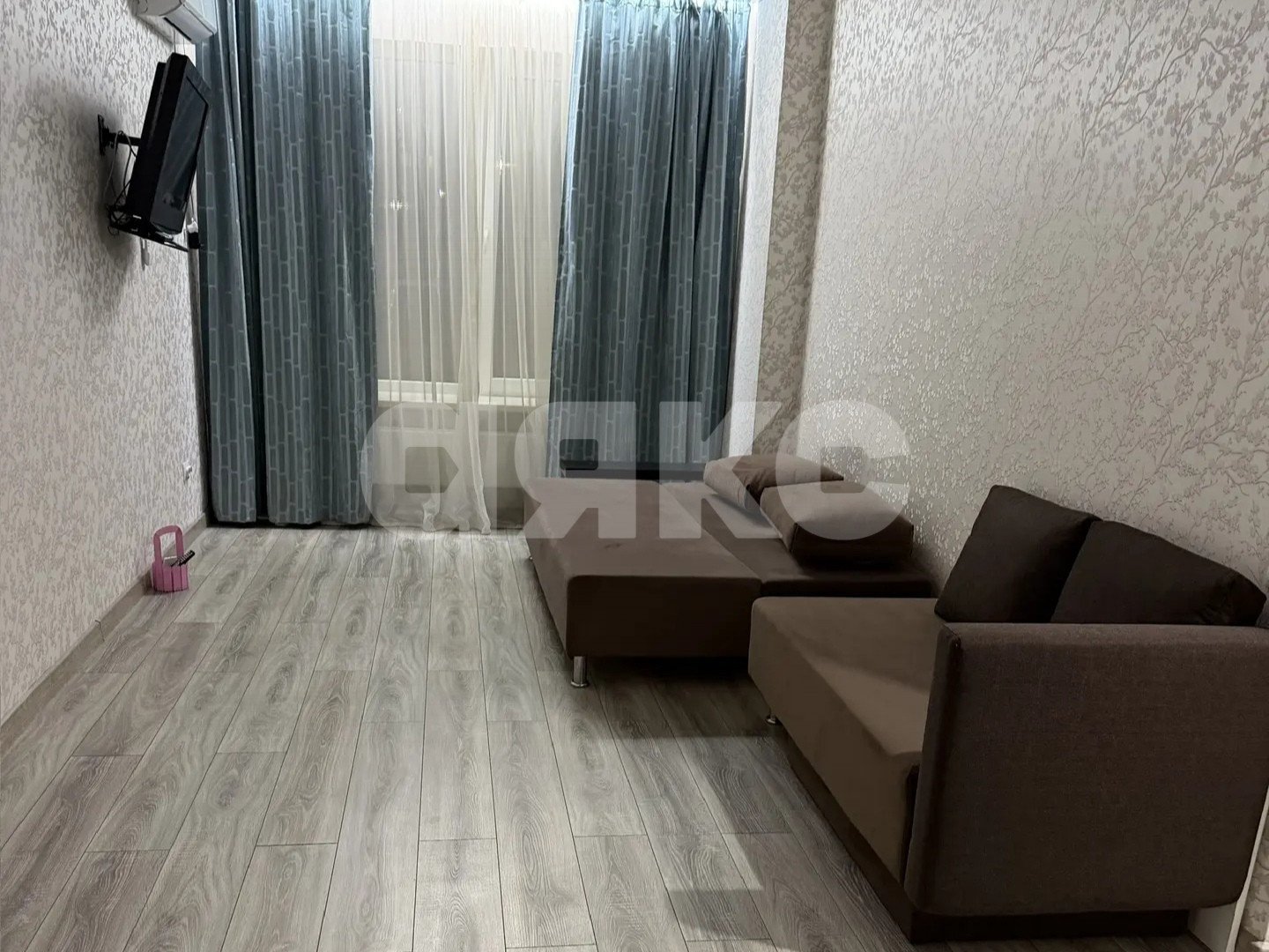 Фото №4: 1-комнатная квартира 38 м² - Батайск, мкр. жилой комплекс Комсомольский, ул. Комсомольская, 135к1