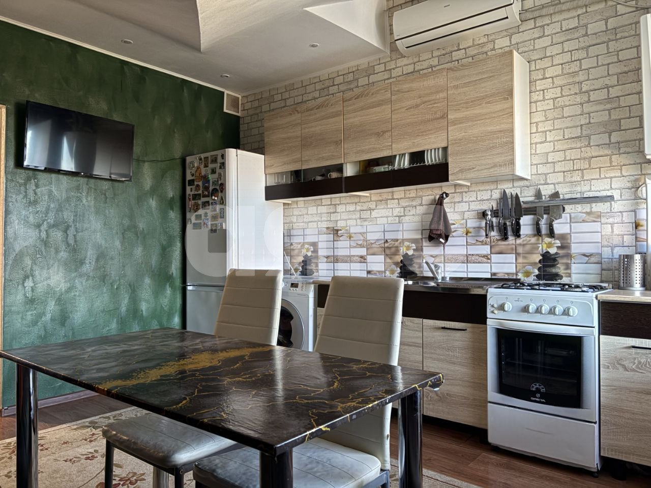 Фото №1: 1-комнатная квартира 44 м² - Батайск, ул. Заводская, 35