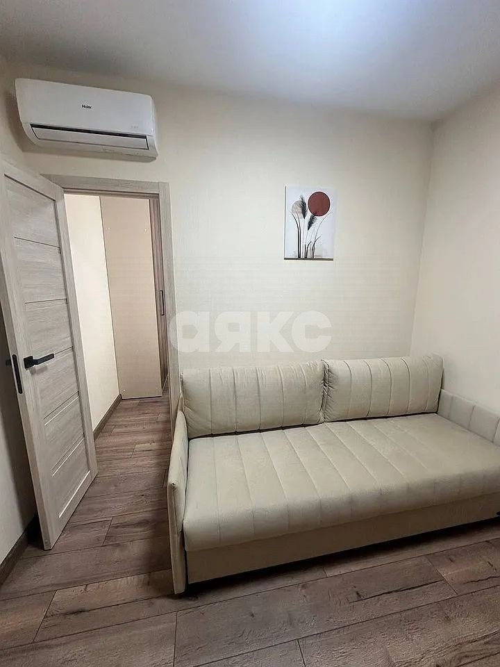 Фото №4: 2-комнатная квартира 40 м² - Батайск, мкр. жилой комплекс Комсомольский, ул. Комсомольская, 135к1