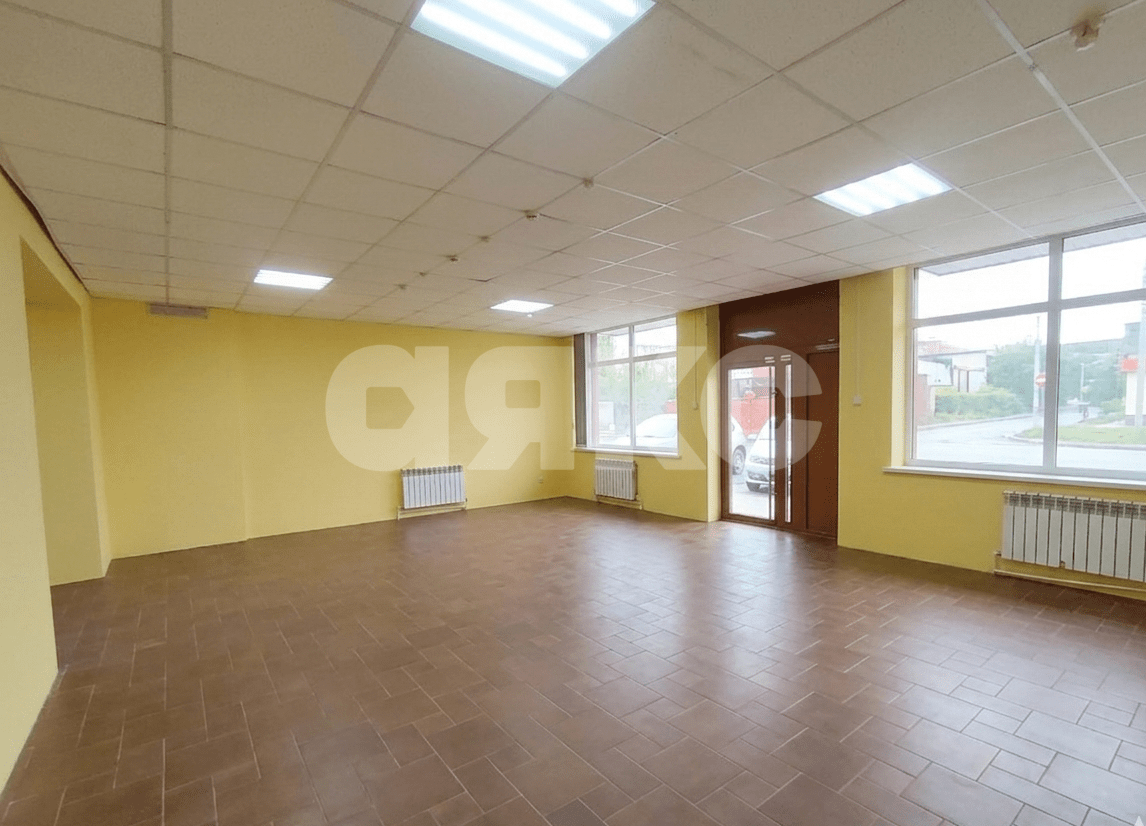 Фото №2: Коммерция 100 м² - Батайск, ул. Крупской, 2/206