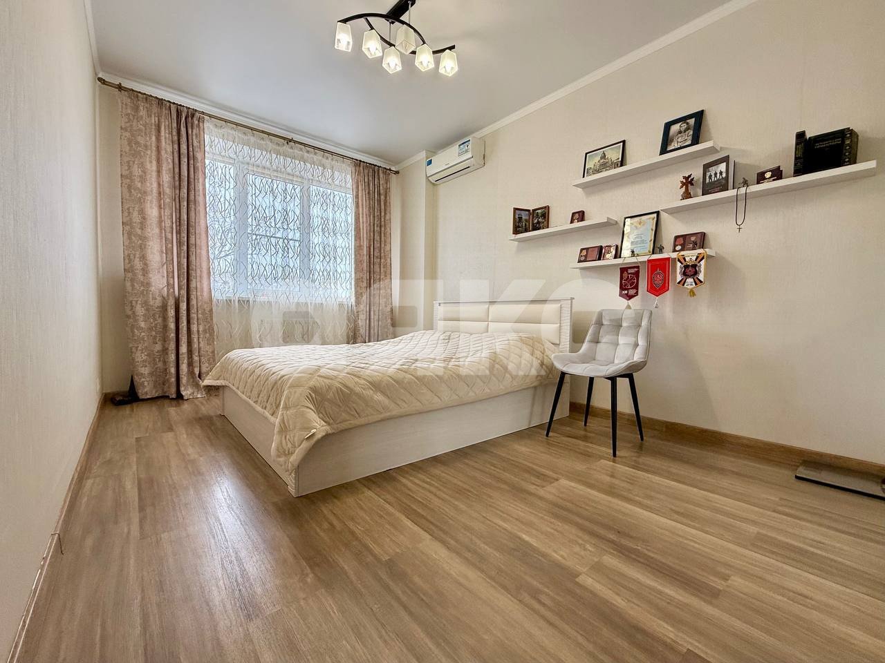 Фото №12: 3-комнатная квартира 90 м² - Батайск, мкр. жилой комплекс Встреча, ул. Крупской, 1к1