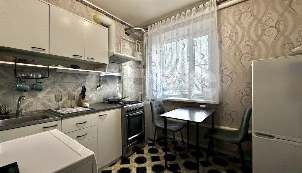 Фото №5: 2-комнатная квартира 52 м² - Батайск, ул. Комсомольская, 113