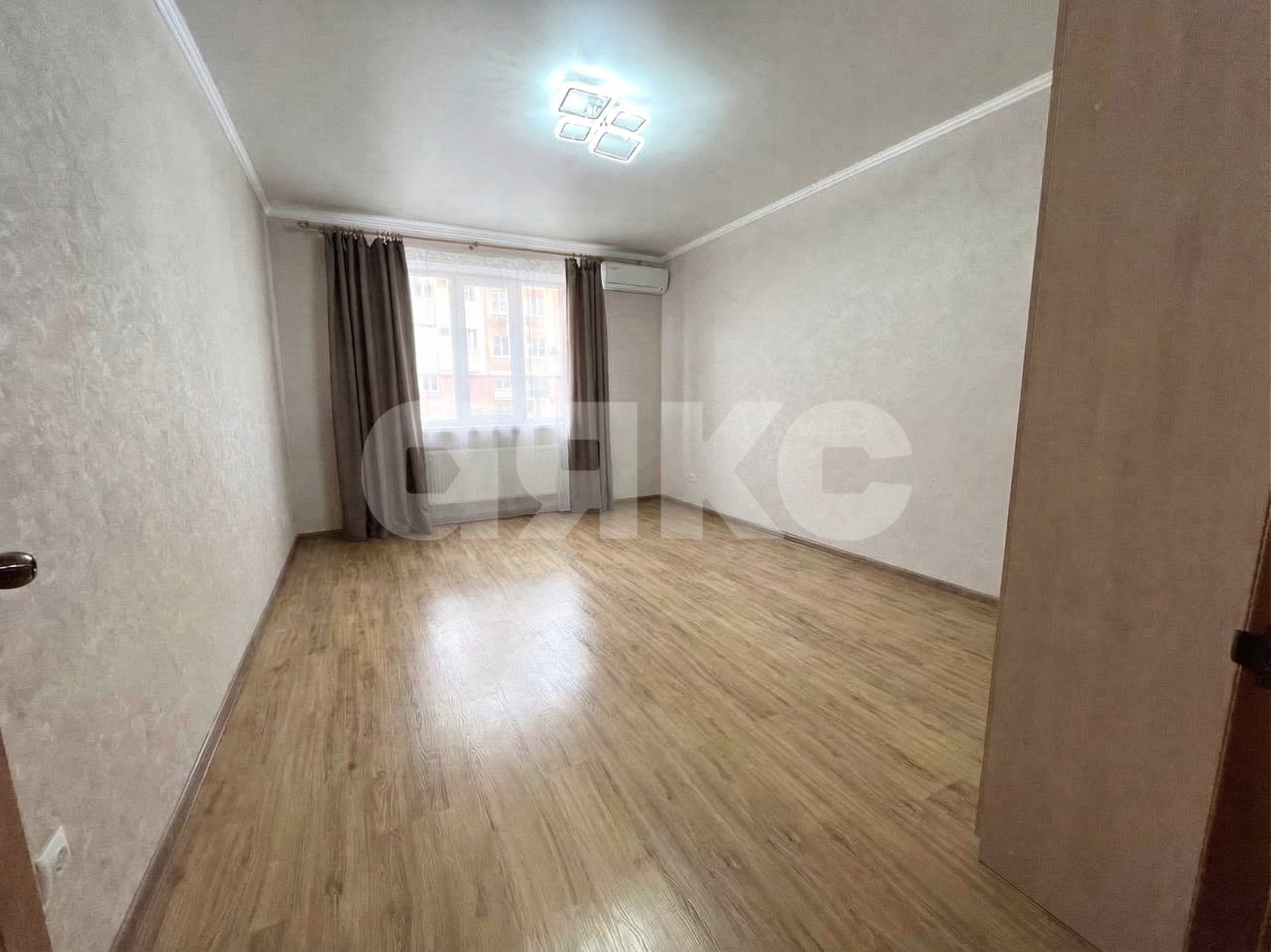 Фото №3: 1-комнатная квартира 40 м² - Батайск, мкр. жилой комплекс Новая Пальмира, ул. Ушинского, 59