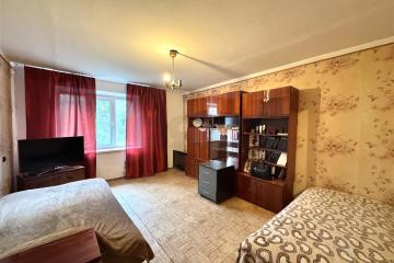 Фото №1: 2-комнатная квартира 50 м² - Краснодар, мкр. Камвольно-суконный Комбинат, ул. Сормовская, 9