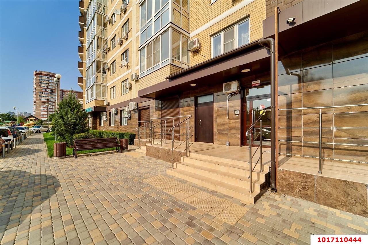 Фото №3: 3-комнатная квартира 120 м² - Краснодар, Западный внутригородской округ, Фестивальный, мкр. жилой комплекс Триумф, ул. имени П.М. Гаврилова, 27/1