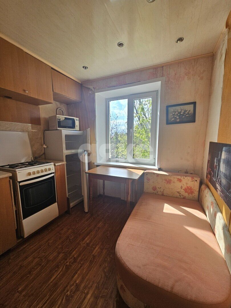 Фото №1: 1-комнатная квартира 32 м² - Мариуполь, р. Жовтневый, б-р Богдана Хмельницкого, 25