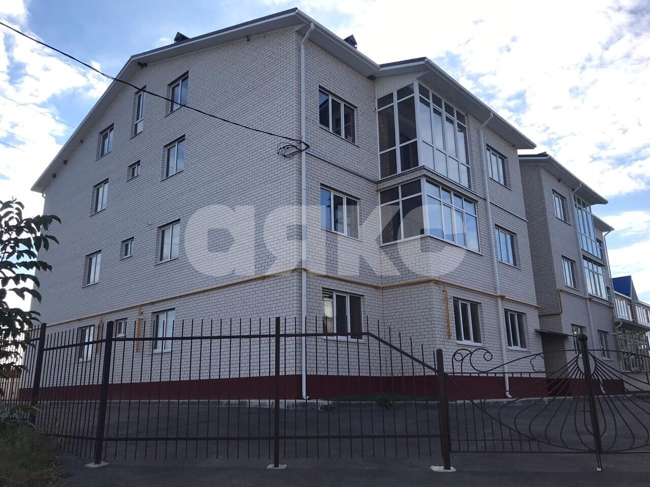 Фото №1: 2-комнатная квартира 107 м² - Армавир, мкр. Линии, ул. 11-я Линия, 1/7