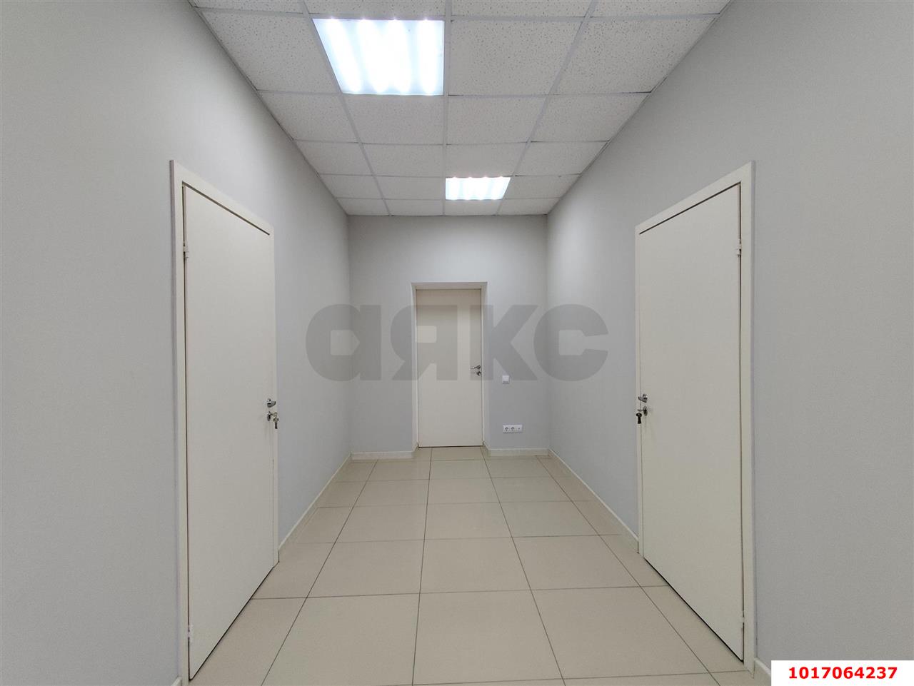 Фото №6: Торговое помещение 83 м² - Краснодар, Прикубанский внутригородской округ, Калинино, мкр. Северный, ул. Большевистская, 324