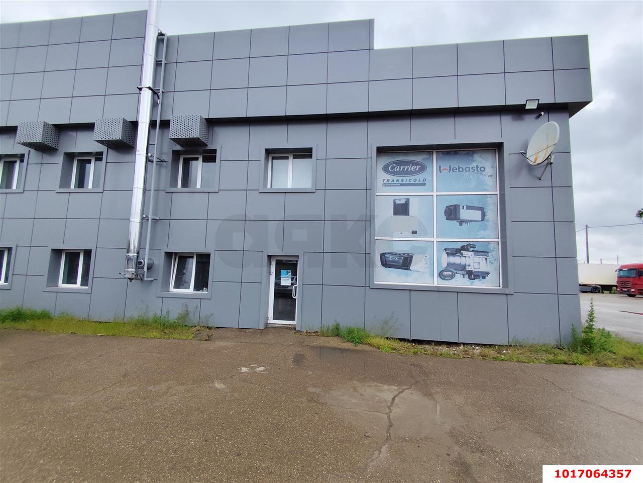 Фото №7: Торговое помещение 73 м² - Краснодар, Прикубанский внутригородской округ, Калинино, мкр. Северный, ул. Большевистская, 324