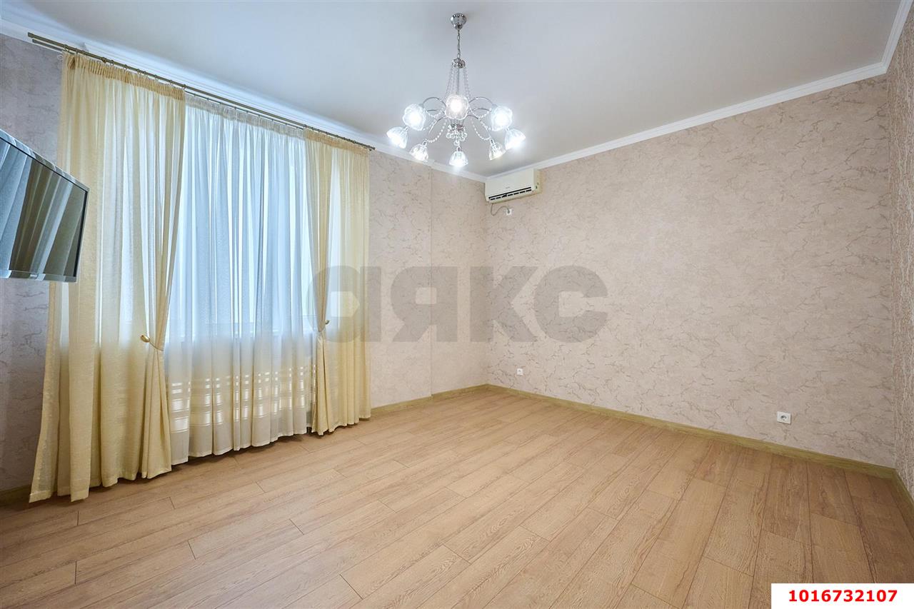 Фото №10: 2-комнатная квартира 93 м² - Краснодар, мкр. Западный внутригородской округ, ул. имени Дзержинского, 93