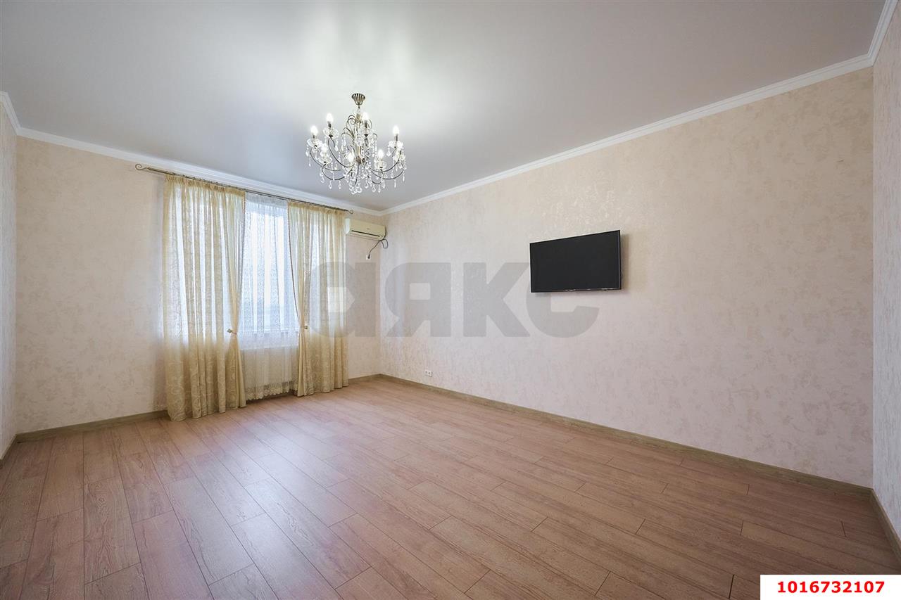 Фото №2: 2-комнатная квартира 93 м² - Краснодар, мкр. Западный внутригородской округ, ул. имени Дзержинского, 93