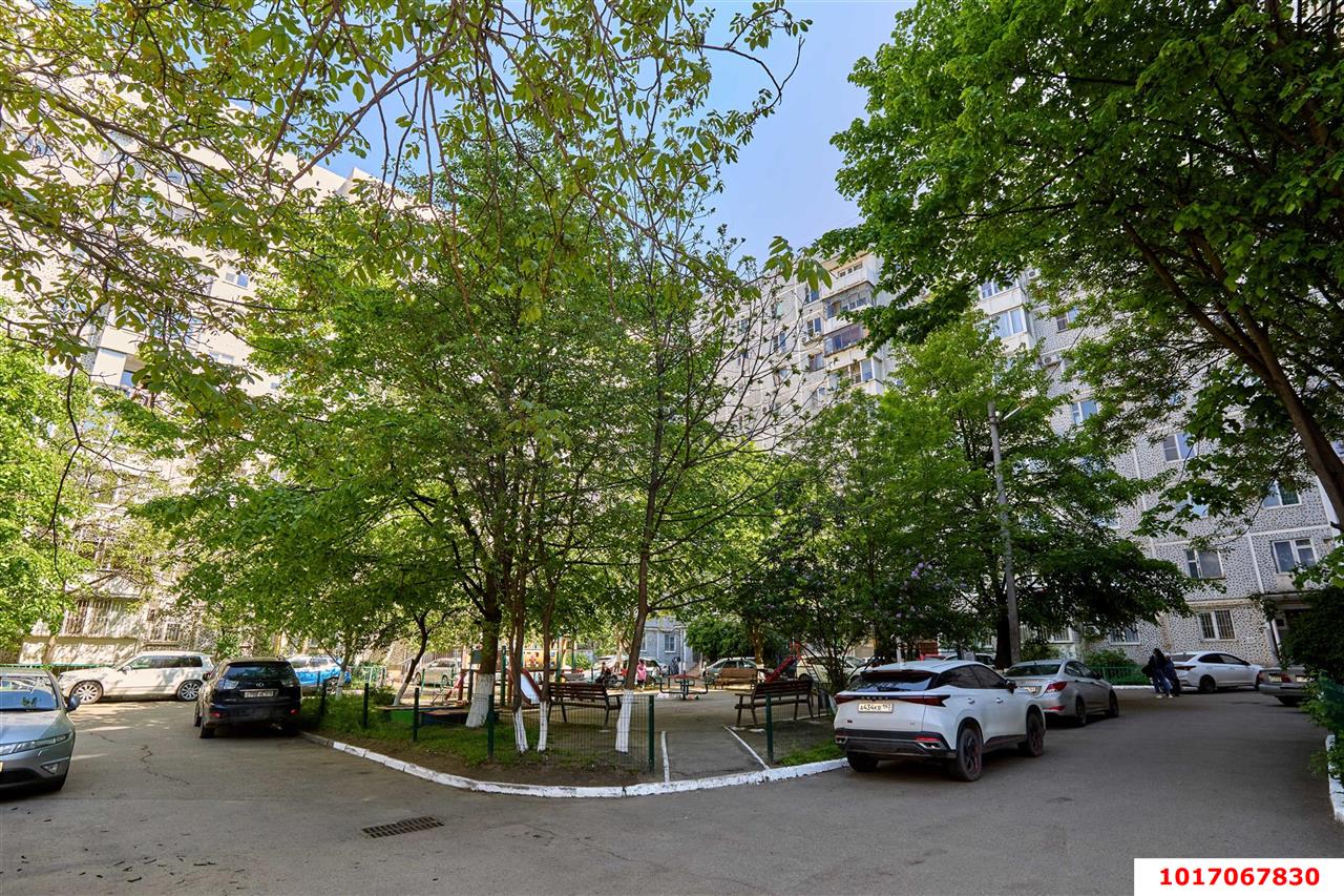 Фото №20: 3-комнатная квартира <span class="whitespace-nowrap">77 м²</span>, <span class="whitespace-nowrap">2/10 эт.</span> - Краснодар, Прикубанский внутригородской округ, мкр. Краевая Клиническая Больница, ул. Черкасская, 43