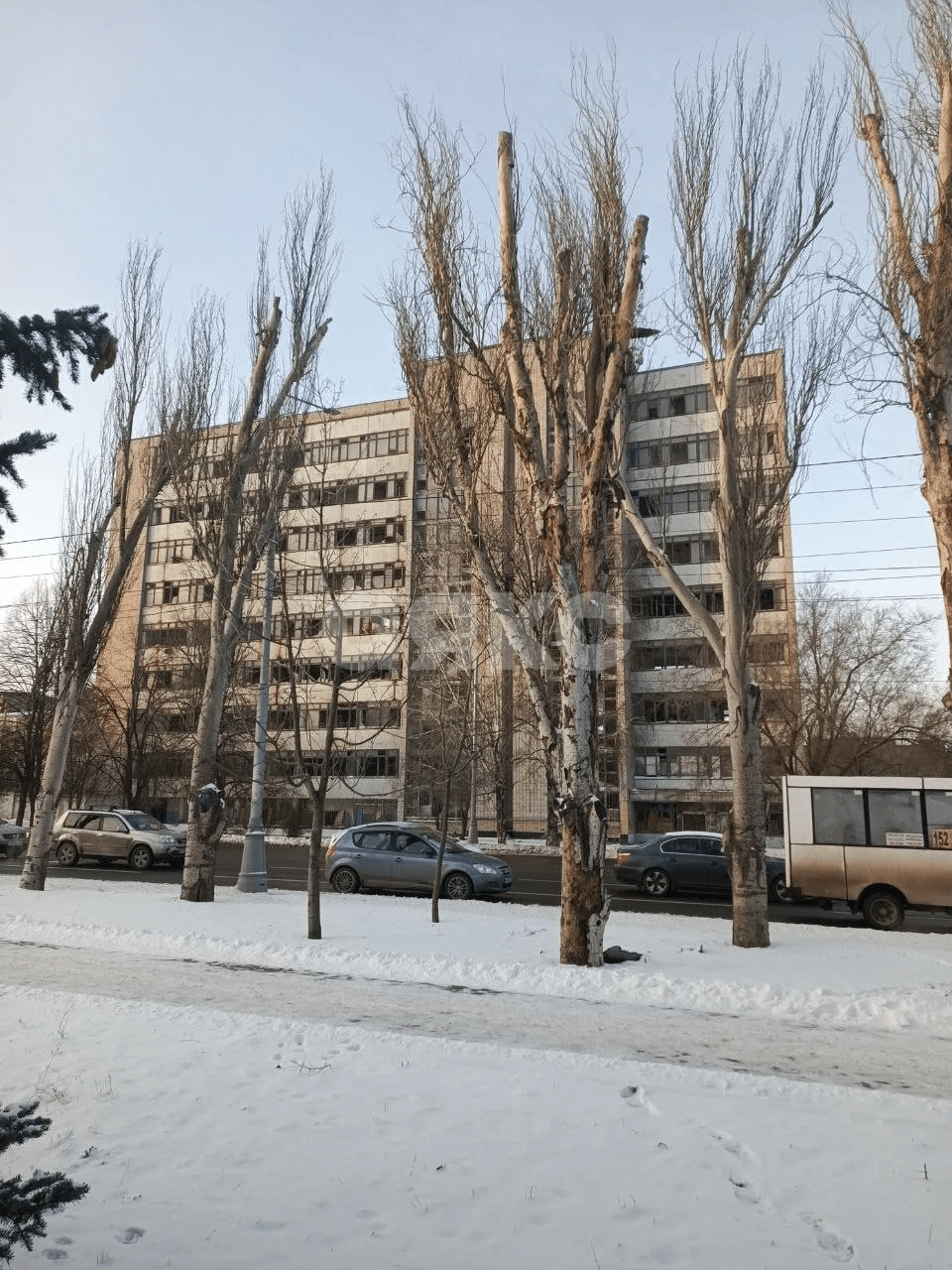 Фото №2: Коммерция 7369 м² - Луганск, р. Ленинский, ул. Оборонная, 105