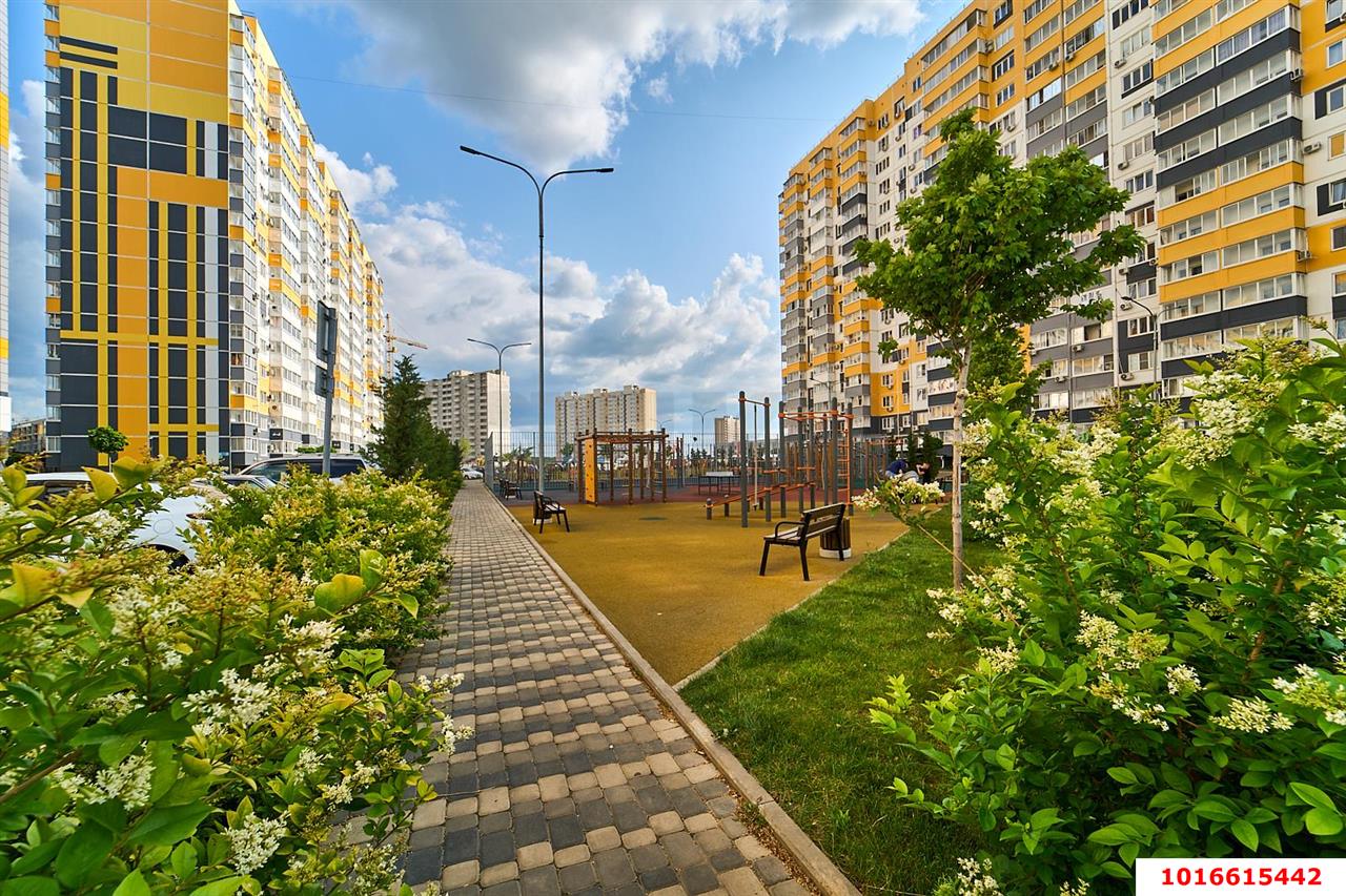 Фото №19: 2-комнатная квартира <span class="whitespace-nowrap">53 м²</span>, <span class="whitespace-nowrap">14/16 эт.</span> - Краснодар, Прикубанский внутригородской округ, Восточный, мкр. жилой комплекс Квартал № 6, ул. имени 75-летия Победы, 26/1к1