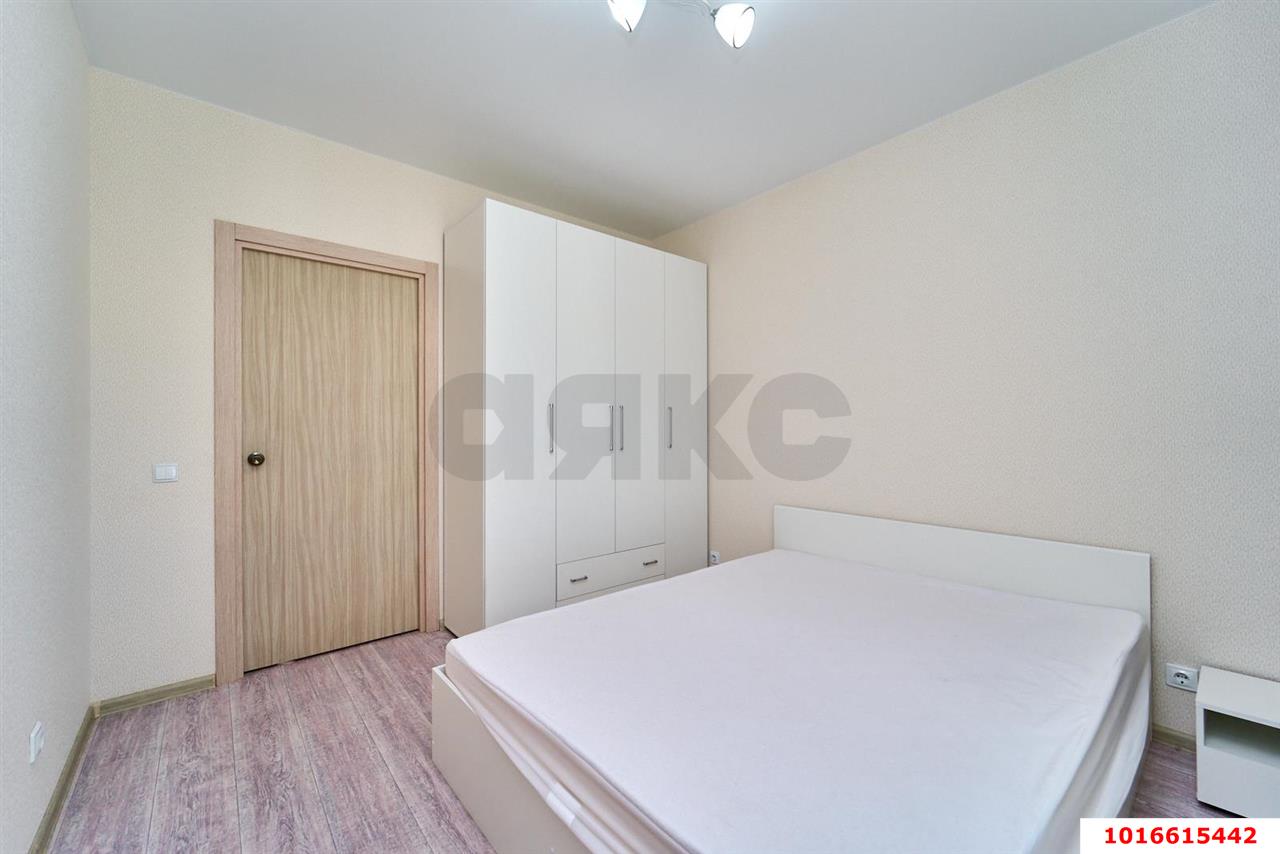 Фото №11: 2-комнатная квартира <span class="whitespace-nowrap">53 м²</span>, <span class="whitespace-nowrap">14/16 эт.</span> - Краснодар, Прикубанский внутригородской округ, Восточный, мкр. жилой комплекс Квартал № 6, ул. имени 75-летия Победы, 26/1к1