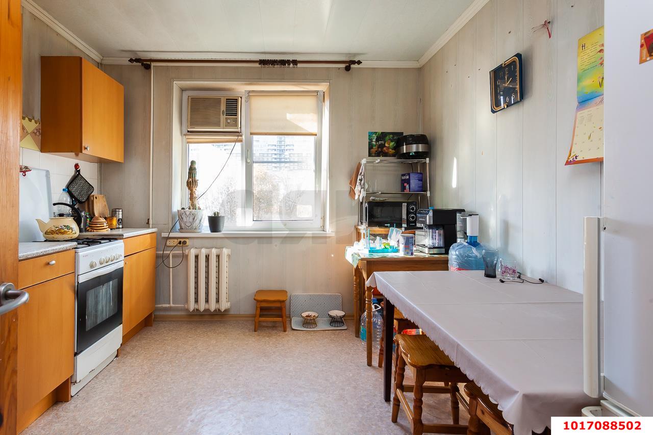 Фото №9: 4-комнатная квартира 83 м² - Краснодар, Прикубанский внутригородской округ, Калинино, мкр. Завод Радиоизмерительных Приборов, ул. Тепличная, 56