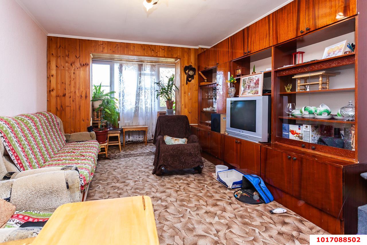 Фото №1: 4-комнатная квартира 83 м² - Краснодар, Прикубанский внутригородской округ, Калинино, мкр. Завод Радиоизмерительных Приборов, ул. Тепличная, 56
