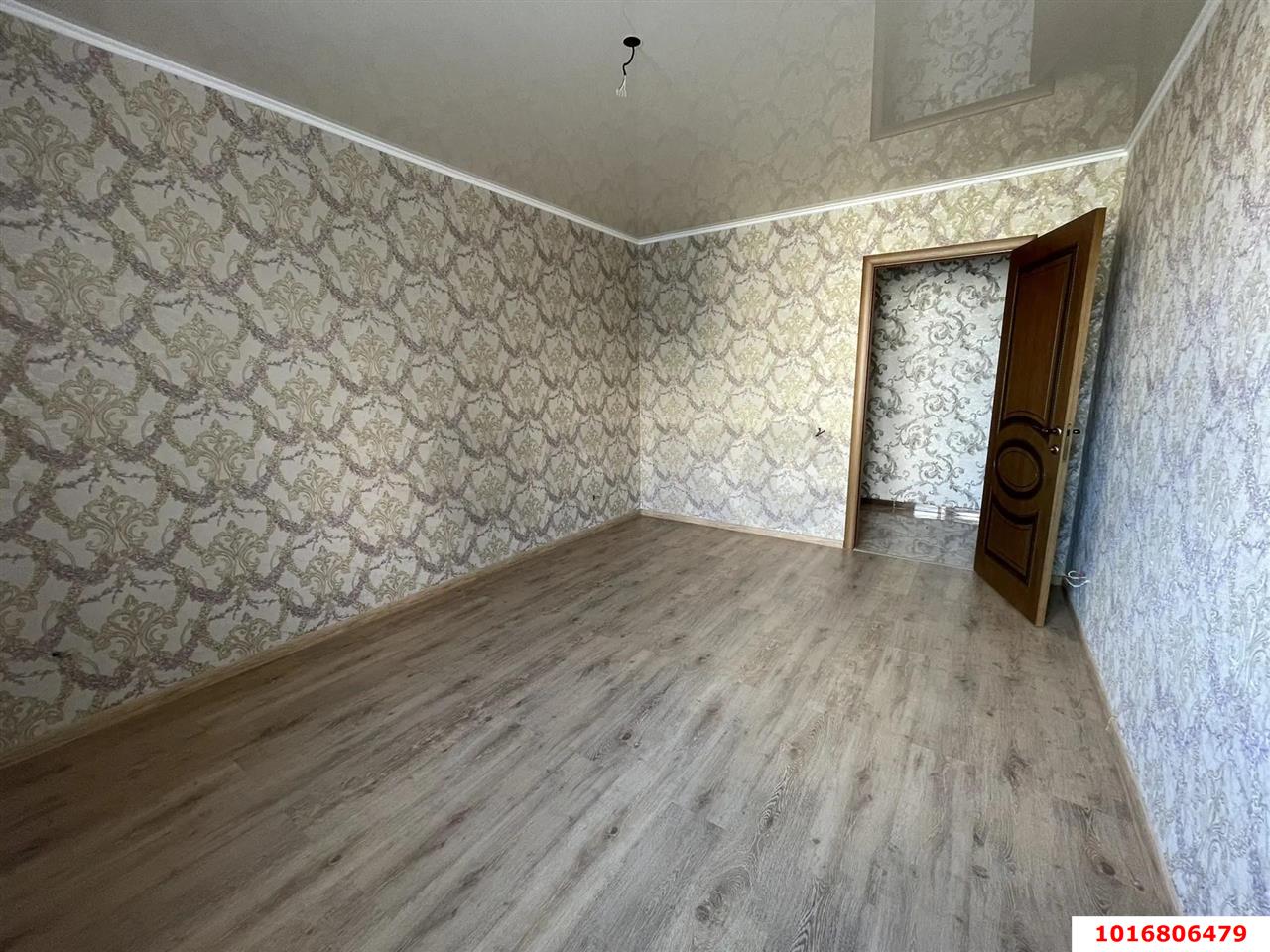 Фото №2: 3-комнатная квартира <span class="whitespace-nowrap">85 м²</span>, <span class="whitespace-nowrap">10/17 эт.</span> - Краснодар, Прикубанский внутригородской округ, Музыкальный, ЖК Времена Года, мкр. имени Петра Метальникова, ул. Петра Метальникова, 5к1