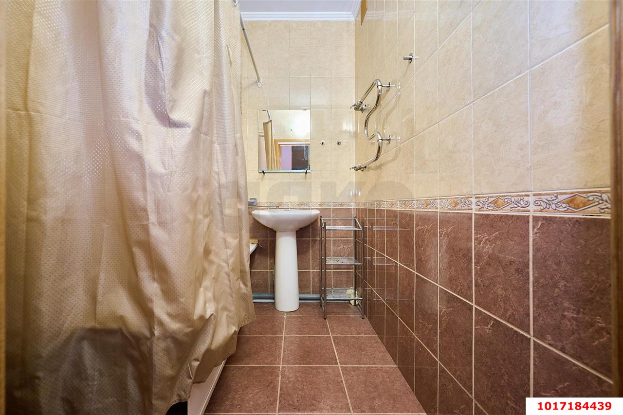 Фото №17: 2-комнатная квартира <span class="whitespace-nowrap">58 м²</span>, <span class="whitespace-nowrap">8/10 эт.</span> - Краснодар, Карасунский внутригородской округ, ж/м Пашковский, ул. Фадеева, 427