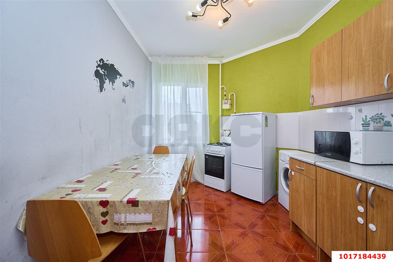 Фото №2: 2-комнатная квартира <span class="whitespace-nowrap">58 м²</span>, <span class="whitespace-nowrap">8/10 эт.</span> - Краснодар, Карасунский внутригородской округ, ж/м Пашковский, ул. Фадеева, 427