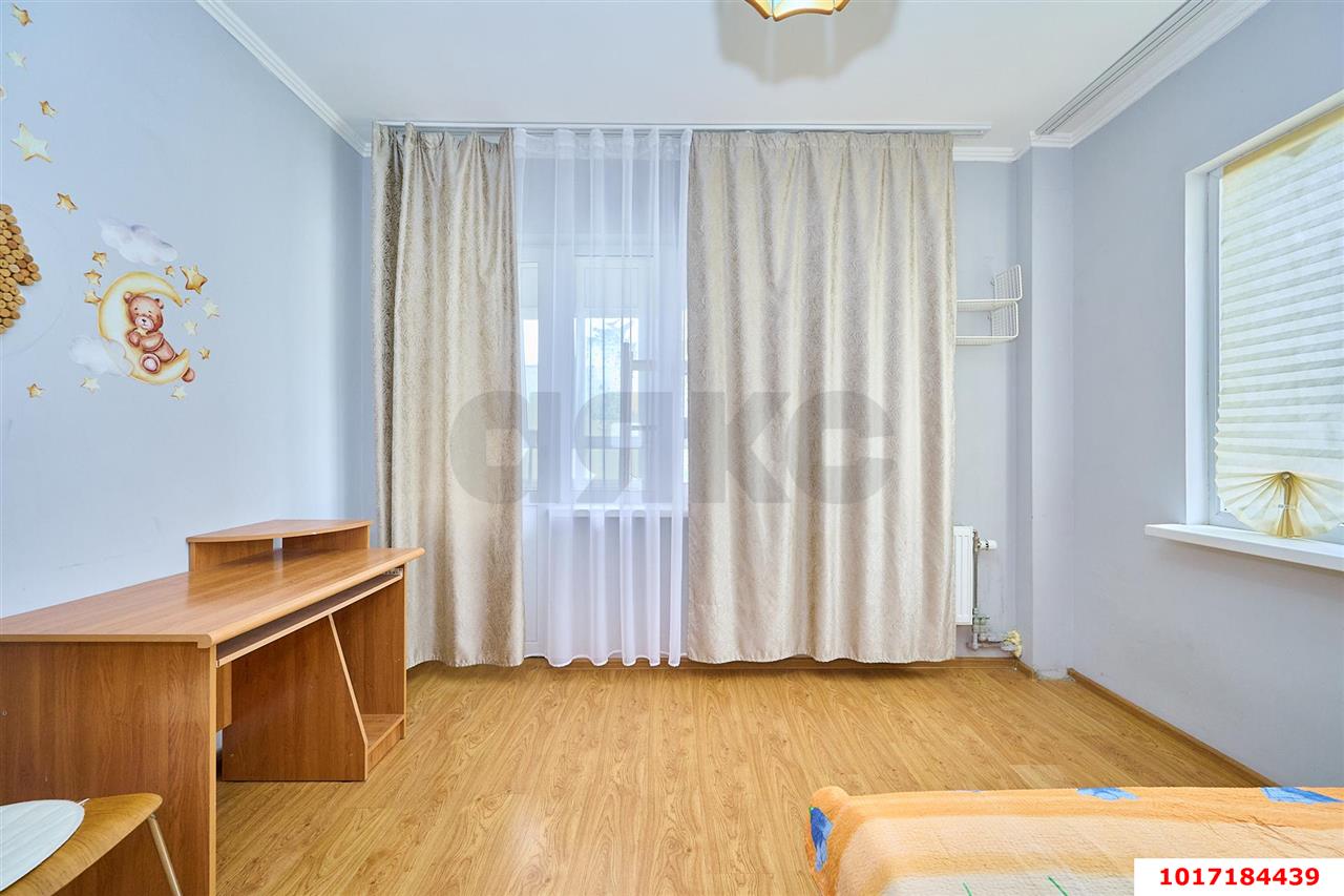 Фото №12: 2-комнатная квартира <span class="whitespace-nowrap">58 м²</span>, <span class="whitespace-nowrap">8/10 эт.</span> - Краснодар, Карасунский внутригородской округ, ж/м Пашковский, ул. Фадеева, 427