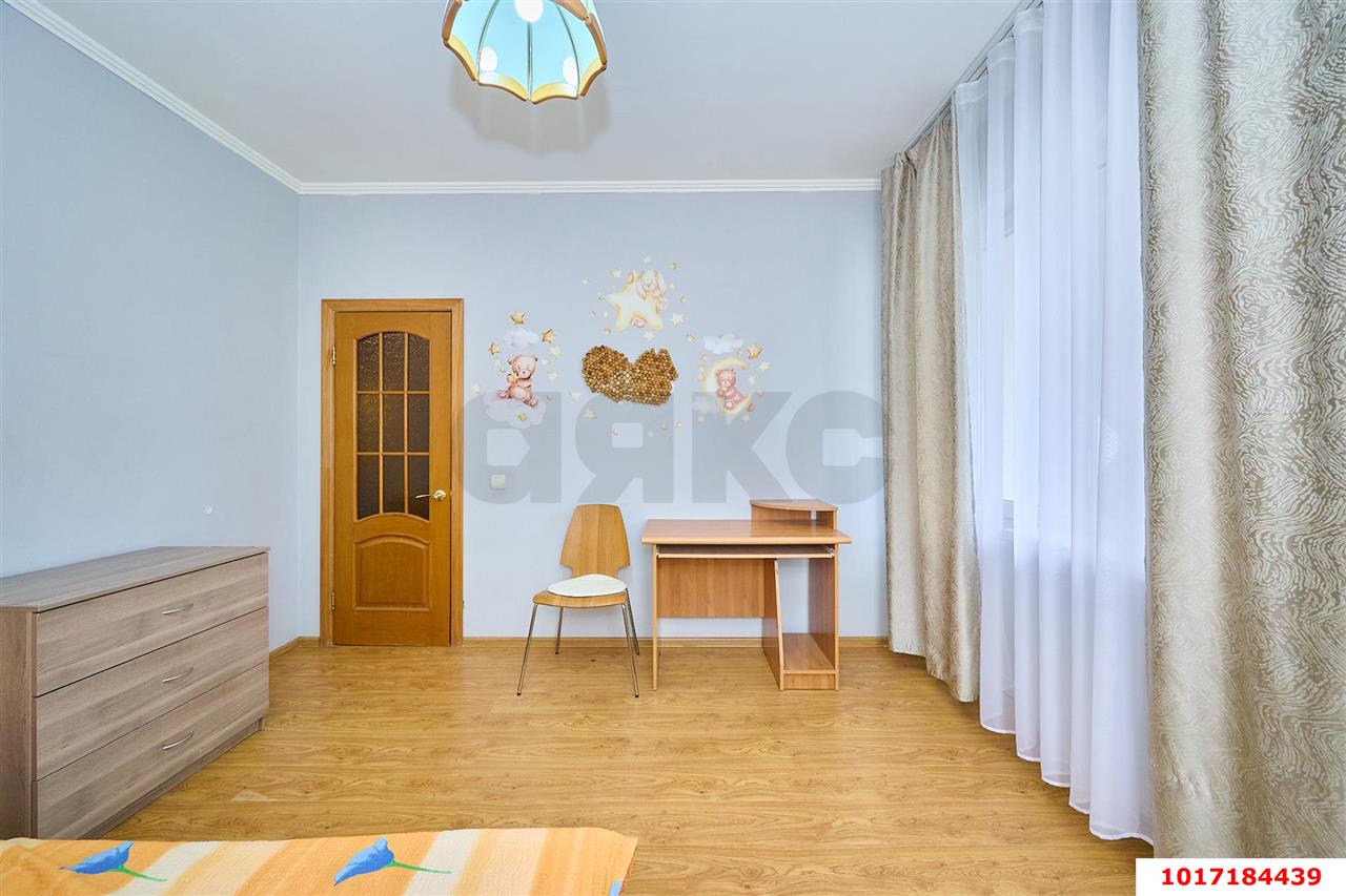 Фото №9: 2-комнатная квартира <span class="whitespace-nowrap">58 м²</span>, <span class="whitespace-nowrap">8/10 эт.</span> - Краснодар, Карасунский внутригородской округ, ж/м Пашковский, ул. Фадеева, 427
