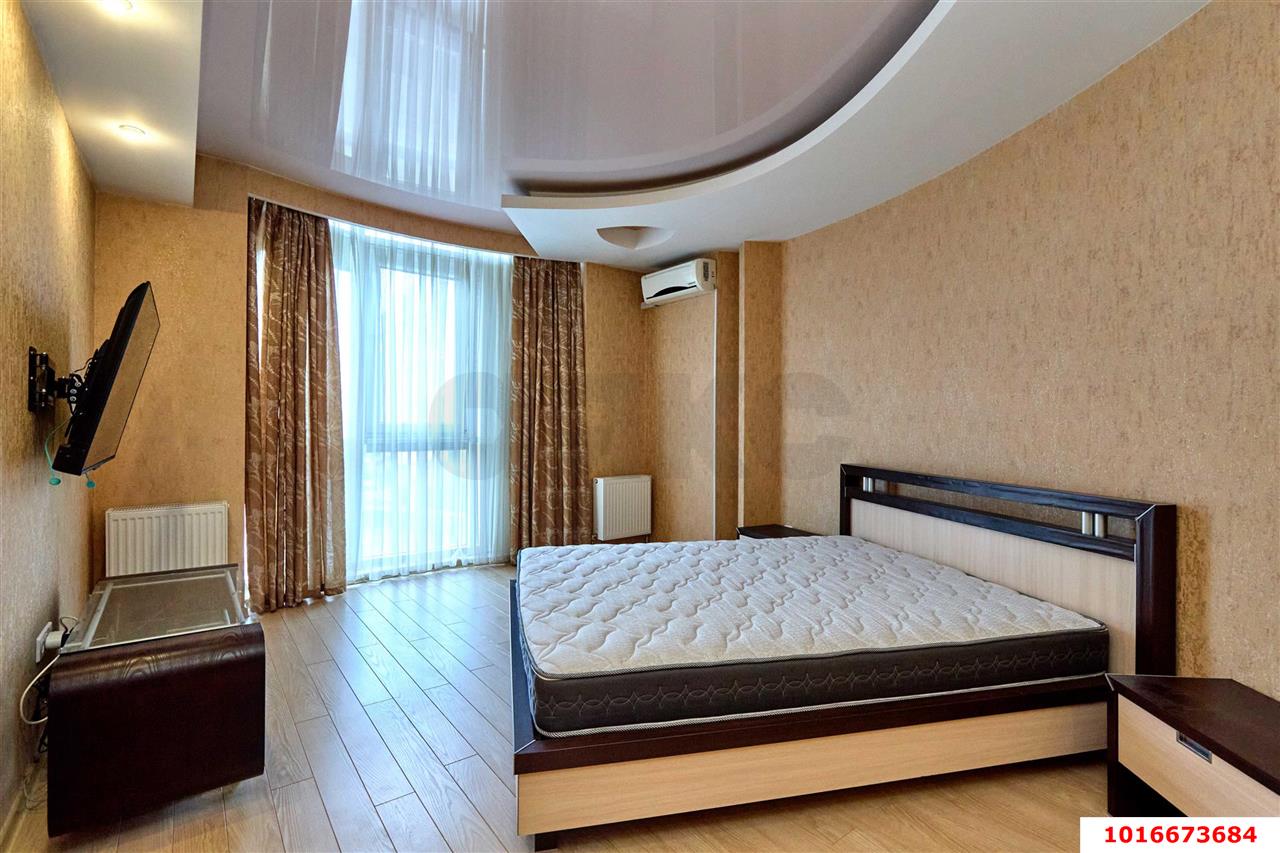 Фото №6: 2-комнатная квартира 80 м² - Краснодар, Прикубанский внутригородской округ, Фестивальный, мкр. Солнечный, ул. Архитектора Ишунина, 4