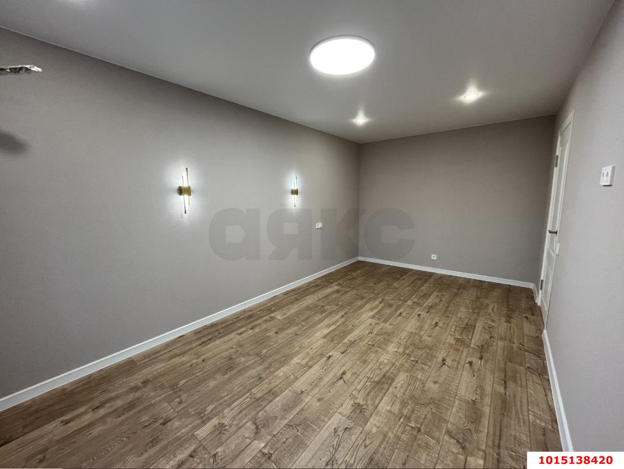 Фото №7: 2-комнатная квартира <span class="whitespace-nowrap">47 м²</span>, <span class="whitespace-nowrap">4/5 эт.</span> - Краснодар, Прикубанский внутригородской округ, мкр. Фестивальный, ул. Гагарина, 85