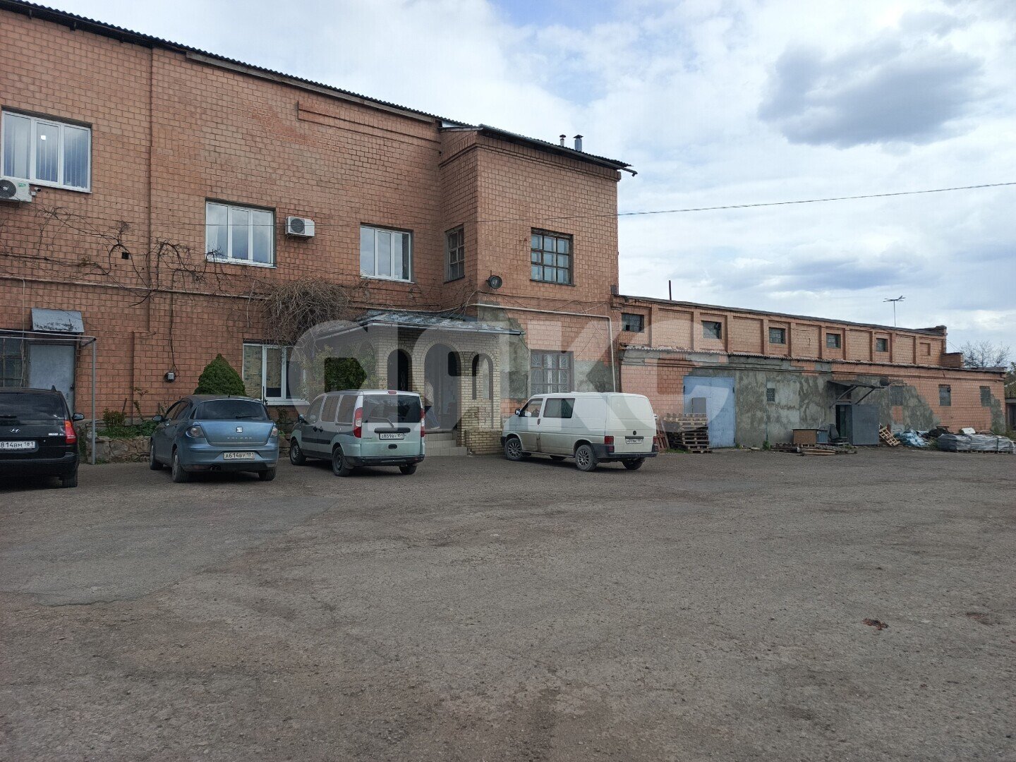 Фото №1: Коммерция 282 м² - Луганск, р. Ленинский