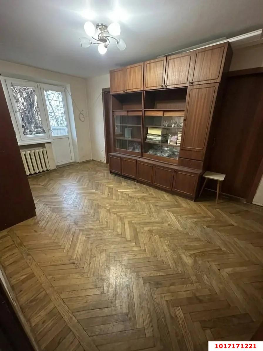 Фото №4: 3-комнатная квартира 42 м² - Краснодар, Западный внутригородской округ, мкр. Центральный, ул. Володи Головатого, 247
