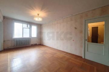 Фото №1: 3-комнатная квартира <span class="whitespace-nowrap">52 м²</span>, <span class="whitespace-nowrap">5/5 эт.</span> - Краснодар, мкр. Завод Измерительных Приборов, ул. Московская, 58