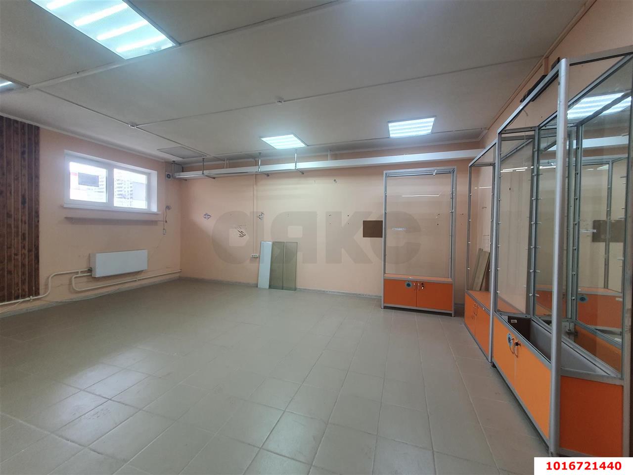 Фото №4: Торговое помещение 37 м² - Краснодар, Прикубанский внутригородской округ, мкр. Восточно-Кругликовский, ул. Героя А.А. Аверкиева, 13