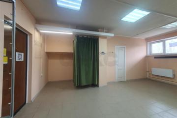 Фото №1: Торговое помещение 37 м² - Краснодар, мкр. Восточно-Кругликовский, ул. Героя А.А. Аверкиева, 13