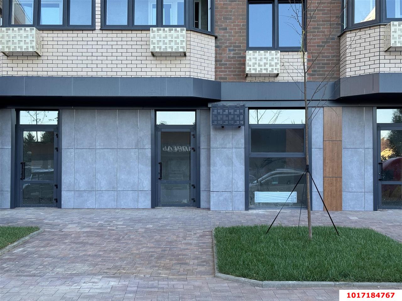 Фото №3: Торговое помещение 52 м² - Краснодар, Прикубанский внутригородской округ, имени Петра Метальникова, мкр. ЖК Лучший, ул. Ростовское шоссе, 30/6к1