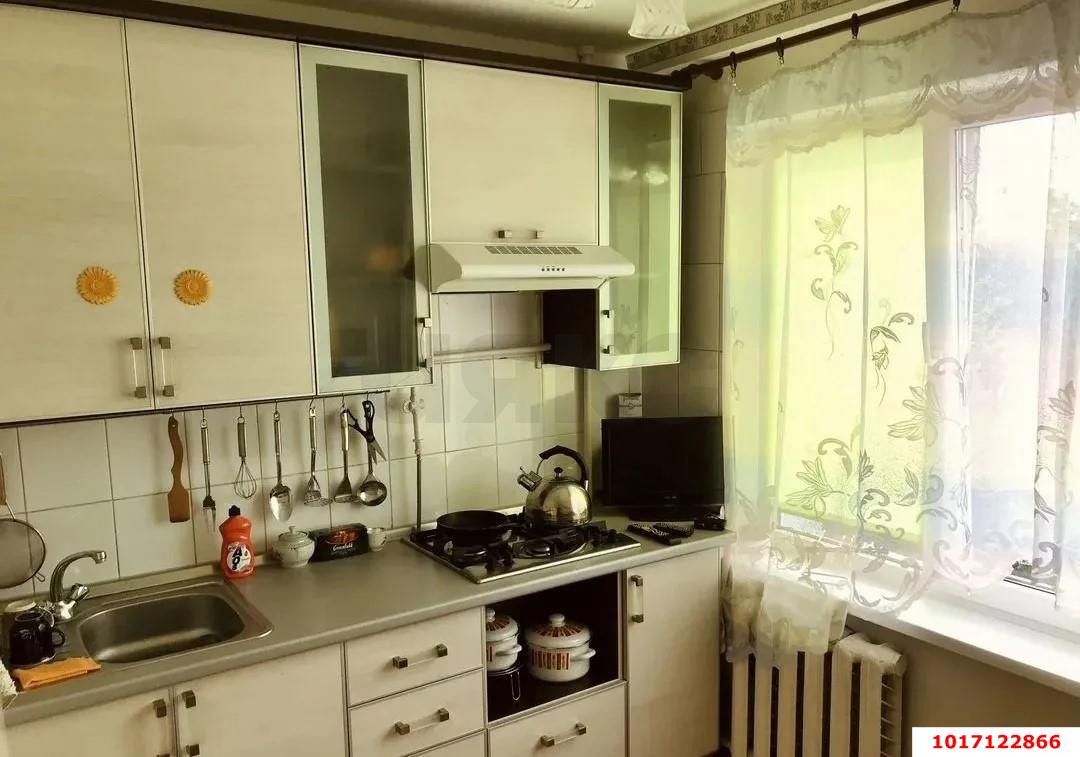 Фото №1: 1-комнатная квартира 28 м² - Краснодар, Карасунский внутригородской округ, мкр. Гидростроителей, ул. Гидростроителей, 39