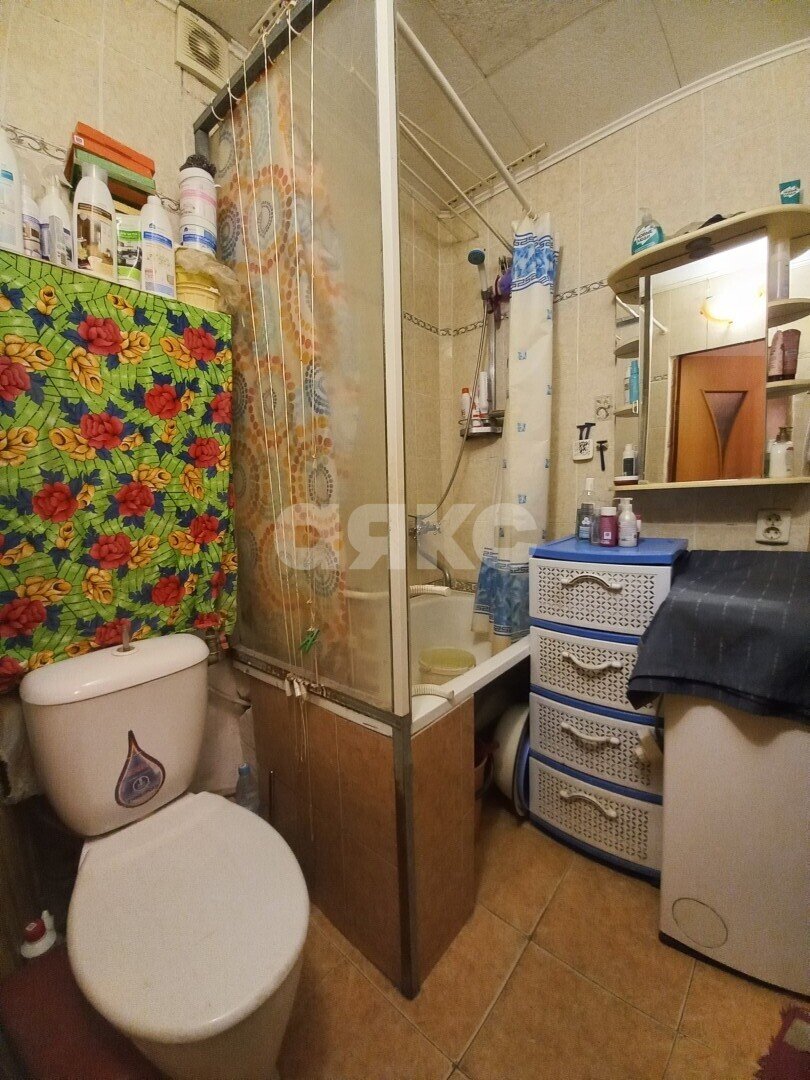 Фото №2: 2-комнатная квартира <span class="whitespace-nowrap">45 м²</span>, <span class="whitespace-nowrap">2/5 эт.</span> - Волгоград, р. Краснооктябрьский, ул. Таращанцев, 50