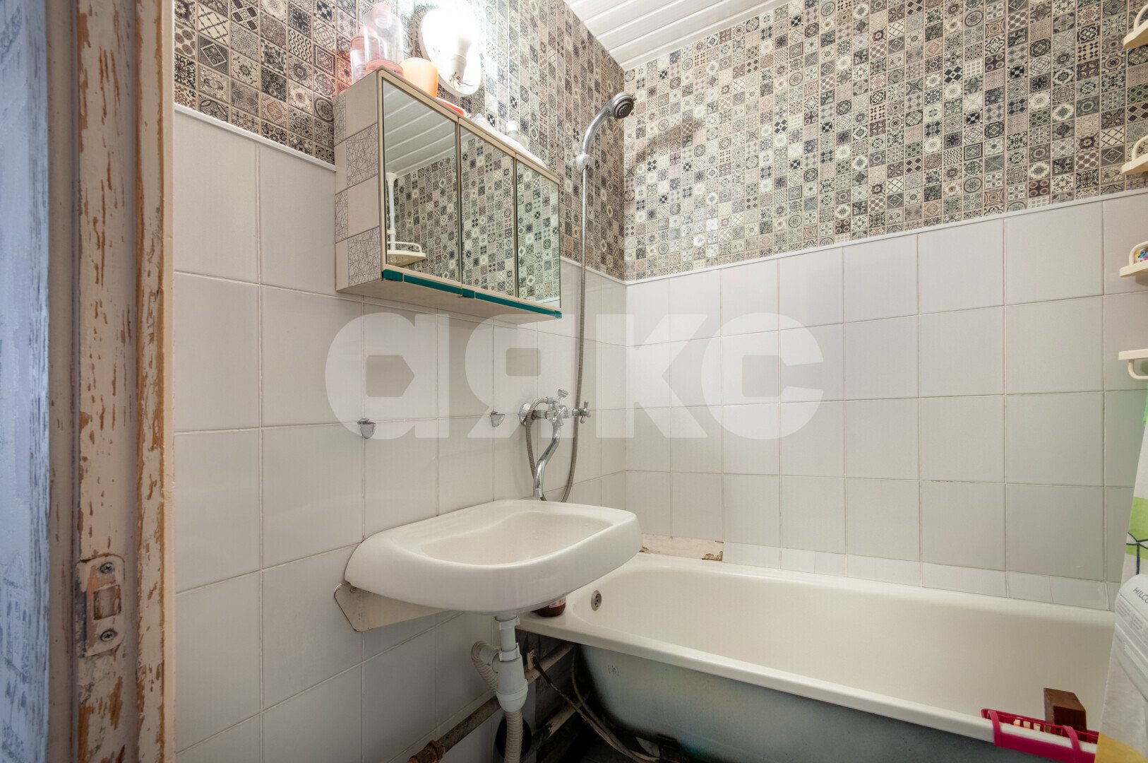 Фото №6: 2-комнатная квартира <span class="whitespace-nowrap">60 м²</span>, <span class="whitespace-nowrap">12/17 эт.</span> - Химки, Новокуркино, мкр. 8-й, ул. Марии Рубцовой, 3