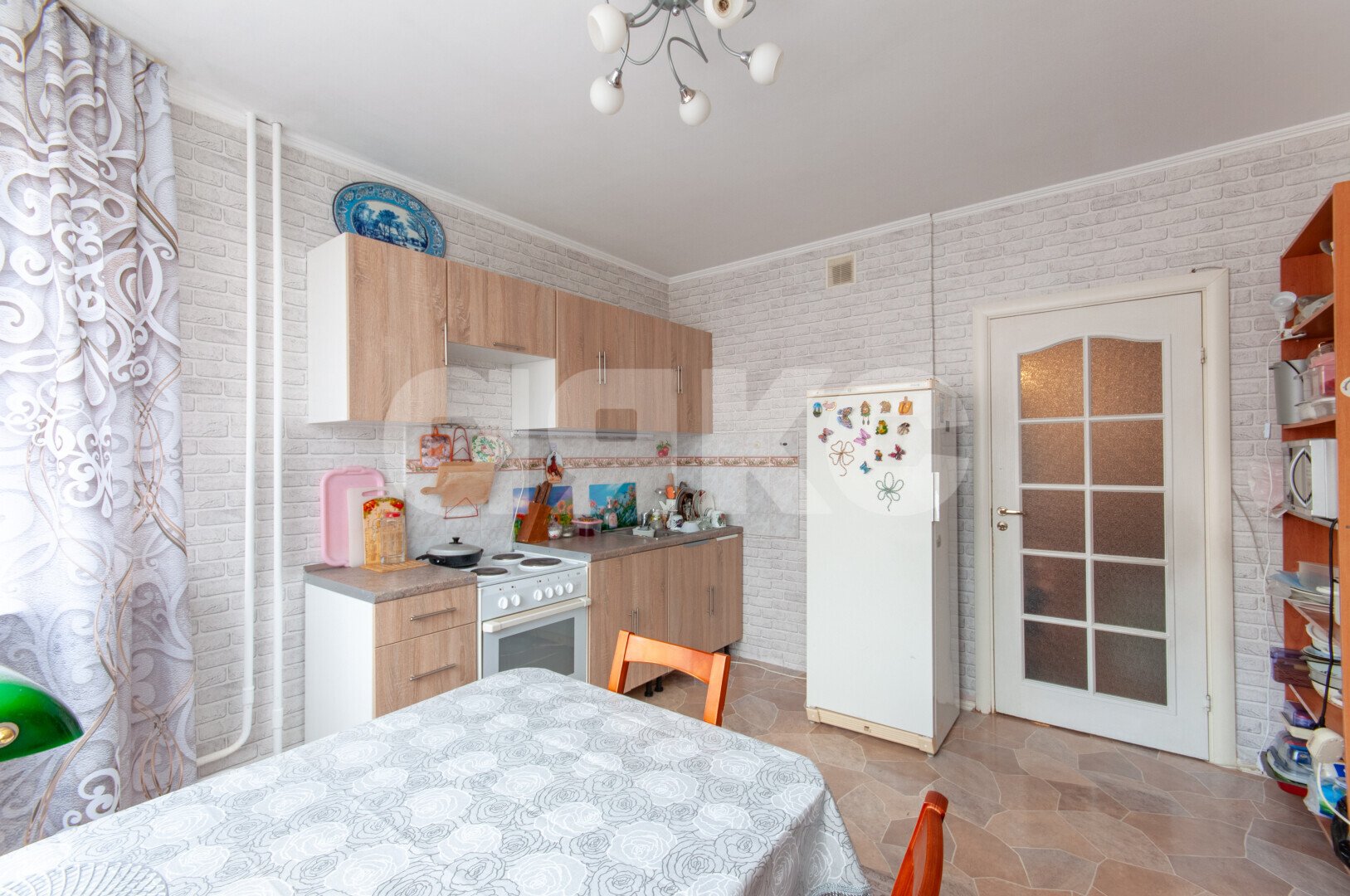 Фото №2: 2-комнатная квартира <span class="whitespace-nowrap">60 м²</span>, <span class="whitespace-nowrap">12/17 эт.</span> - Химки, Новокуркино, мкр. 8-й, ул. Марии Рубцовой, 3