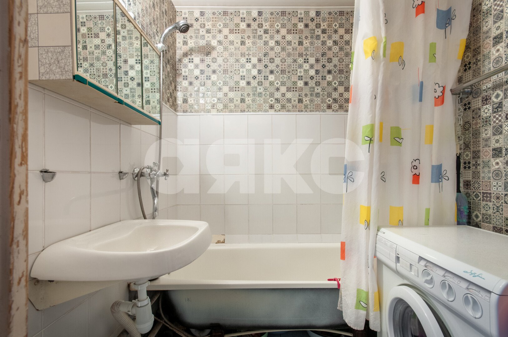 Фото №5: 2-комнатная квартира <span class="whitespace-nowrap">60 м²</span>, <span class="whitespace-nowrap">12/17 эт.</span> - Химки, Новокуркино, мкр. 8-й, ул. Марии Рубцовой, 3