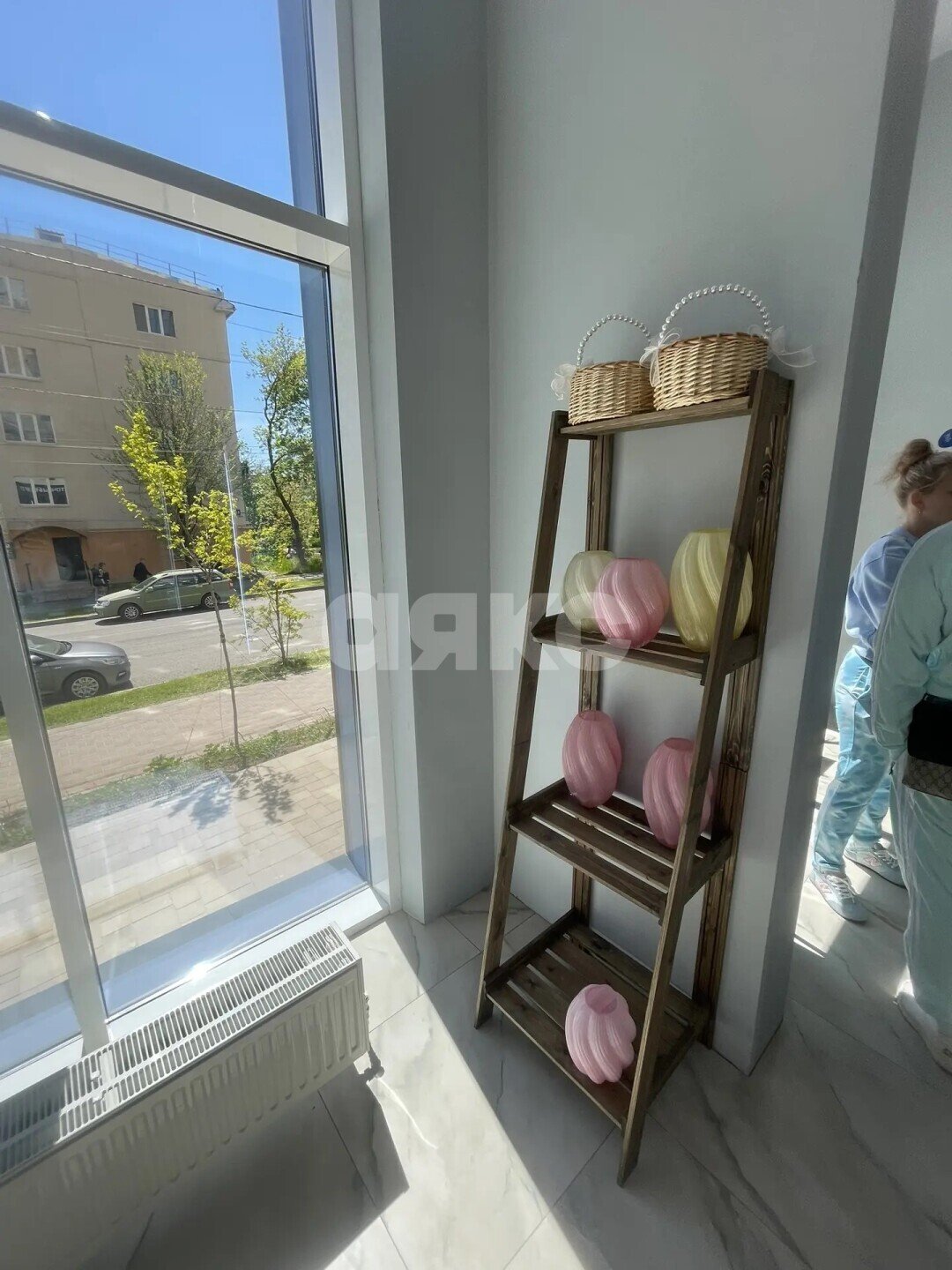 Фото №15: Коммерция 37 м² - Мариуполь, Жовтневый, мкр. ЖК Резиденция III, ул. Бахчиванджи, 11