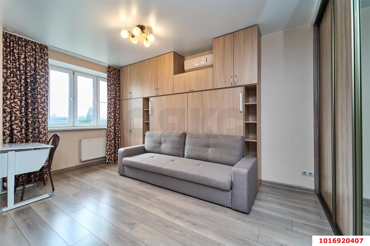 Фото №6: 1-комнатная квартира <span class="whitespace-nowrap">43 м²</span>, <span class="whitespace-nowrap">6/16 эт.</span> - Краснодар, Центральный внутригородской округ, ЖК Одесский, мкр. Центральный, ул. Коммунаров, 270