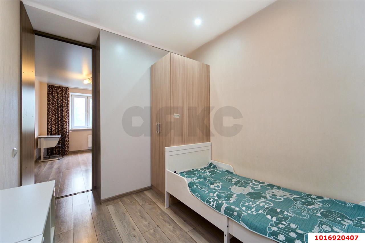 Фото №12: 1-комнатная квартира <span class="whitespace-nowrap">43 м²</span>, <span class="whitespace-nowrap">6/16 эт.</span> - Краснодар, Центральный внутригородской округ, ЖК Одесский, мкр. Центральный, ул. Коммунаров, 270