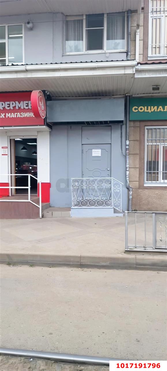 Фото №5: Торговое помещение 26 м² - Краснодар, Центральный внутригородской округ, мкр. Центральный, ул. Коммунаров, 71