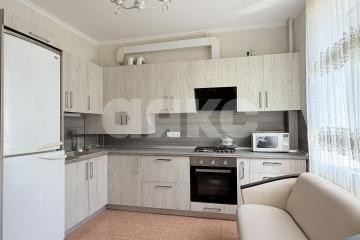 Фото №1: 1-комнатная квартира <span class="whitespace-nowrap">48 м²</span>, <span class="whitespace-nowrap">1/4 эт.</span> - Супсех, ул. Пушкина, 1